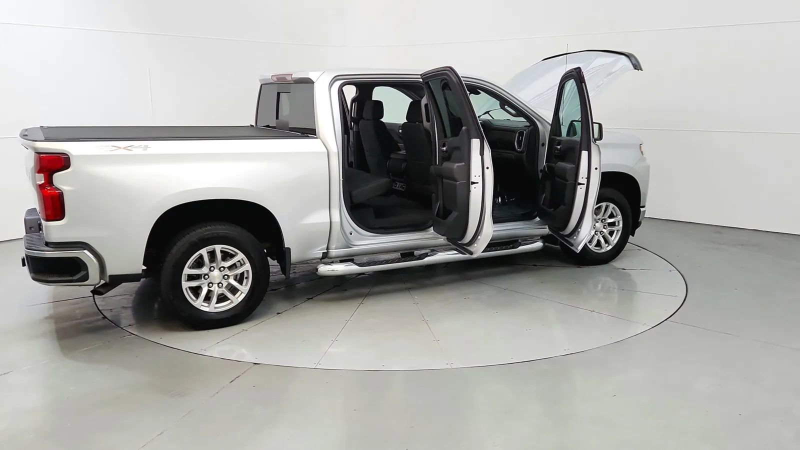 Used 2020 Chevrolet Silverado 1500 LT w/ All-Star Edition image 34