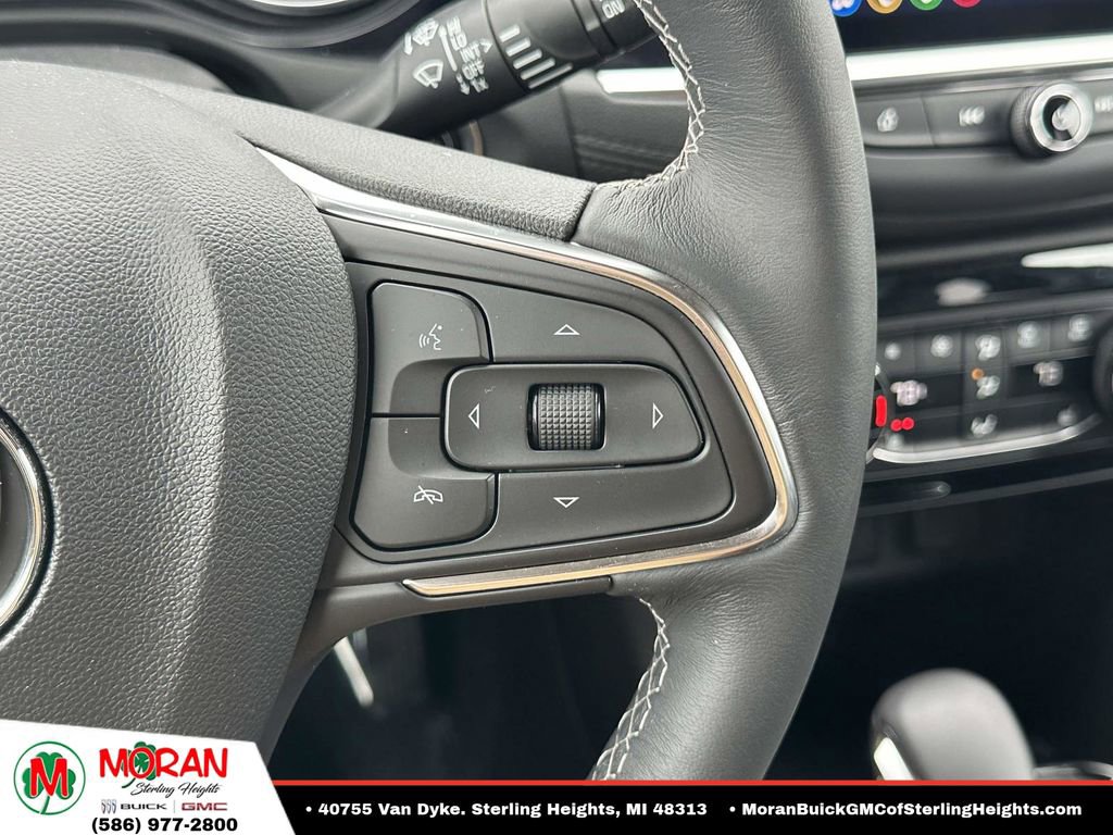 Used 2023 Buick Encore GX Select w/ Sport Touring Package FWD image 23