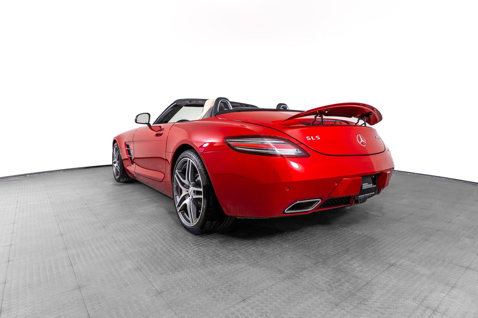 Used 2012 Mercedes-Benz SLS AMG Roadster image 3