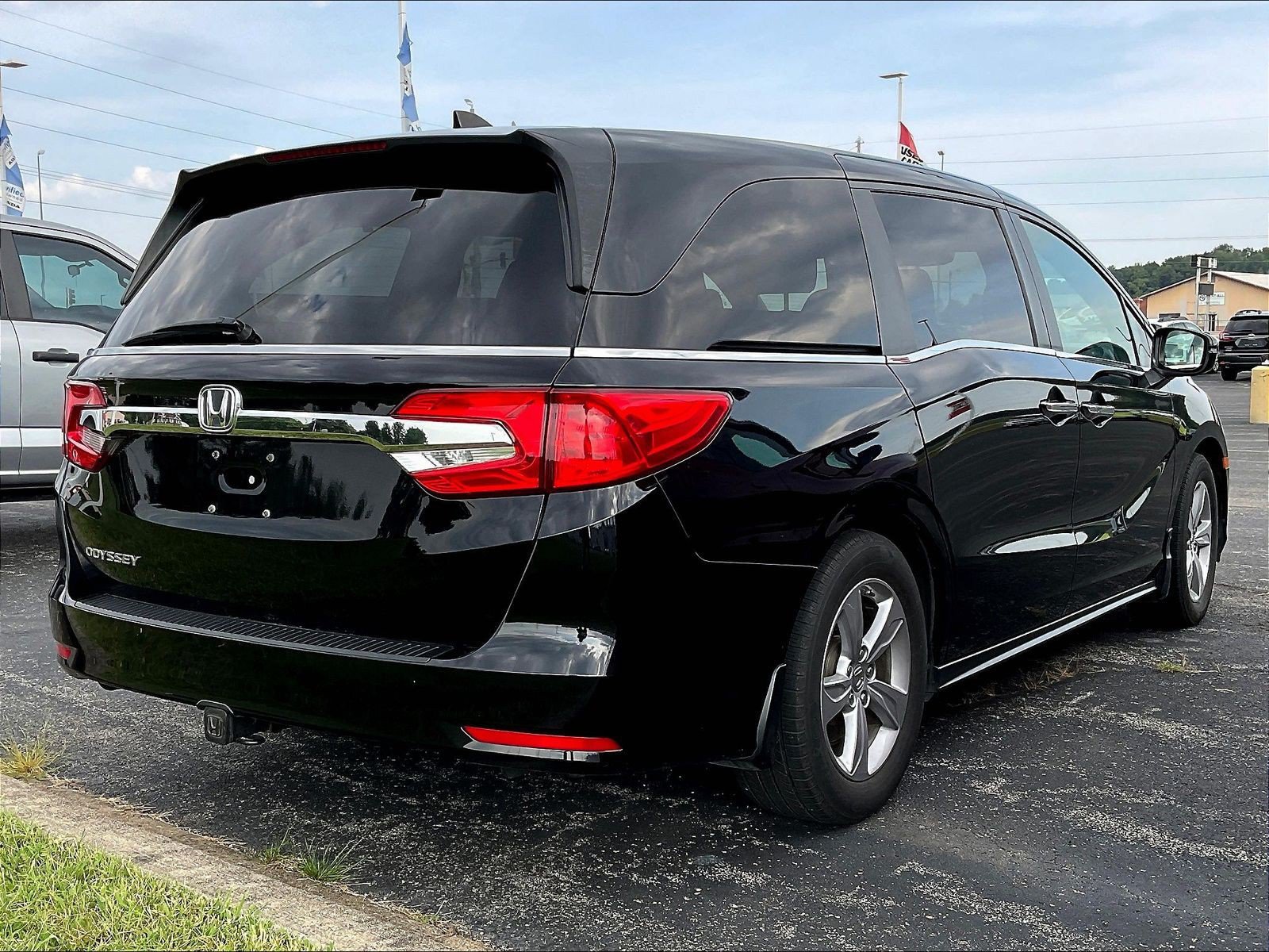 Used 2020 Honda Odyssey EX-L image 2
