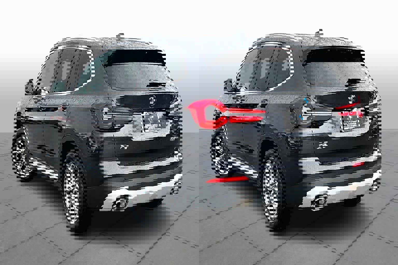 Used 2024 BMW X3 xDrive30i w/ Premium Package w/ZPA image 12