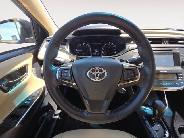 Used 2015 Toyota Avalon XLE Premium FWD image 12