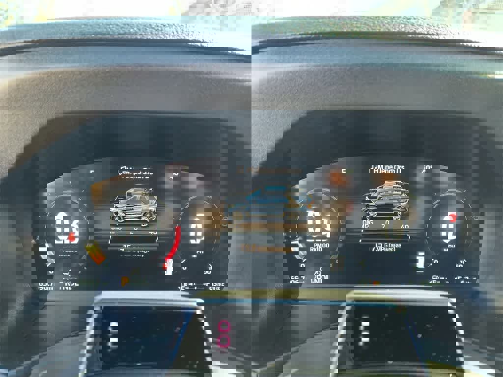 Used 2025 Ford Explorer ST-Line w/ Premium Package image 15