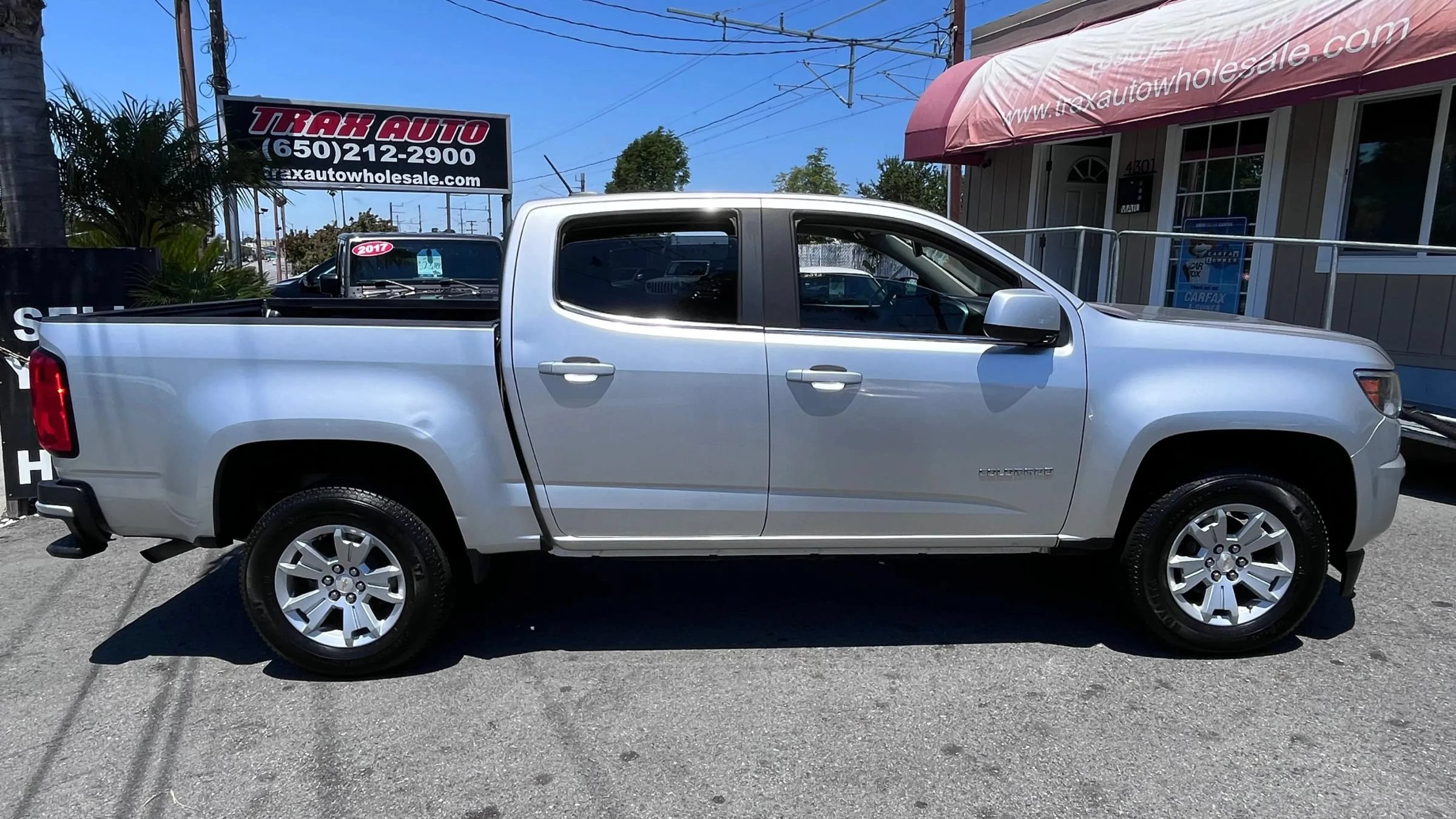 Used 2016 Chevrolet Colorado LT w/ LT Convenience Package RWD image 8