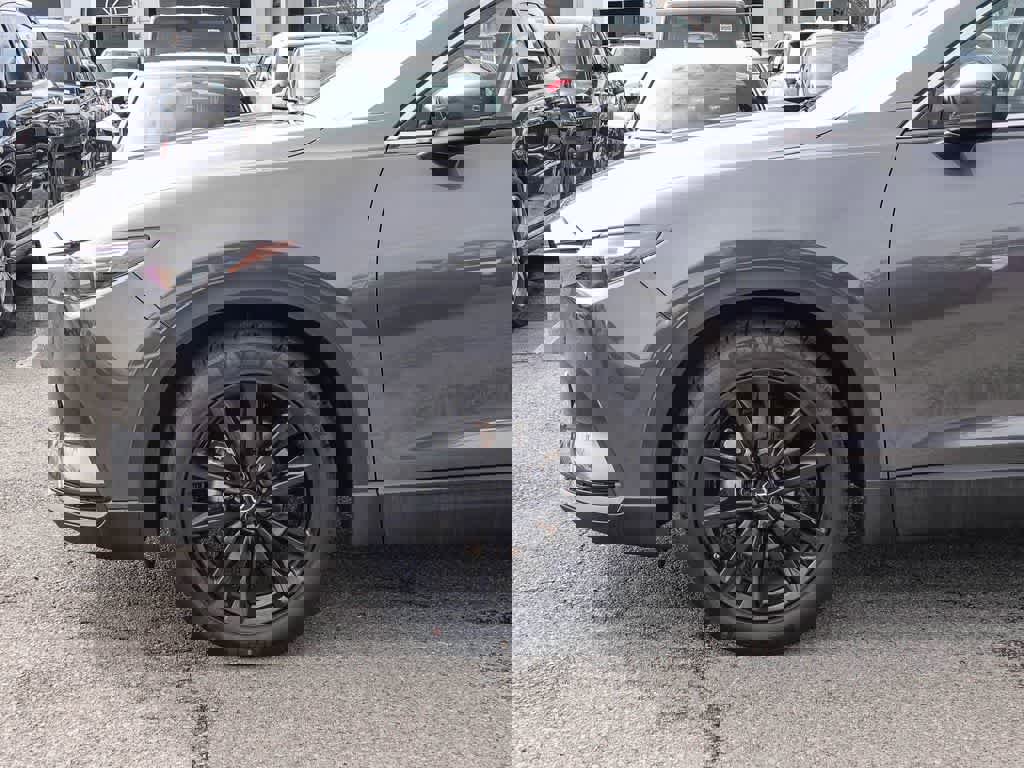 Used 2022 MAZDA CX-9 Touring Plus image 9