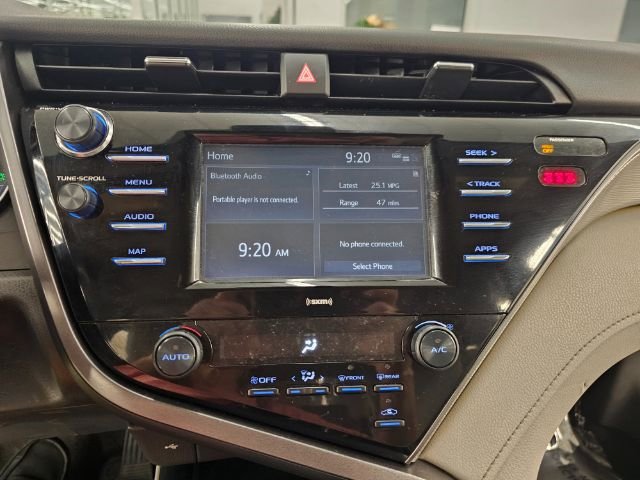 Used 2020 Toyota Camry SE image 15