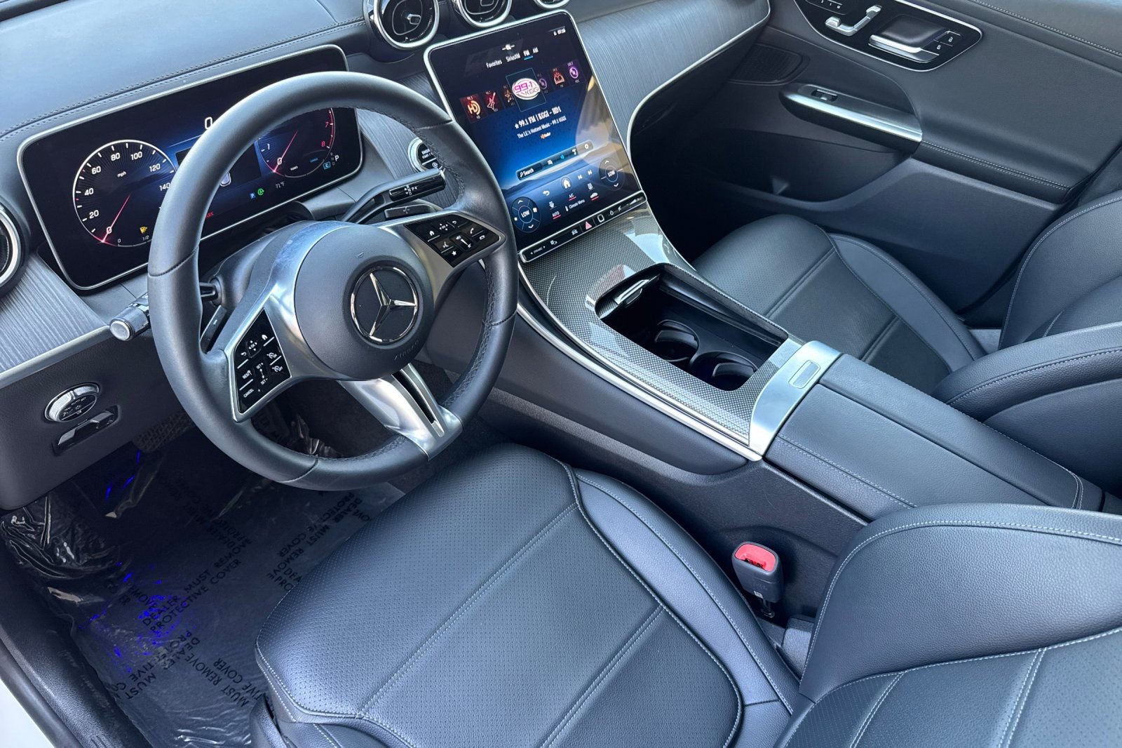 Certified 2024 Mercedes-Benz GLC 300 image 10