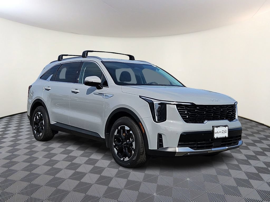Used 2025 Kia Sorento S FWD image 1
