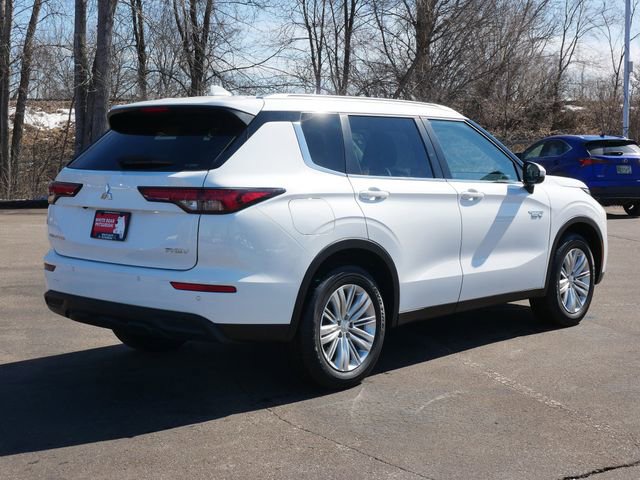 Used 2025 Mitsubishi Outlander ES image 7