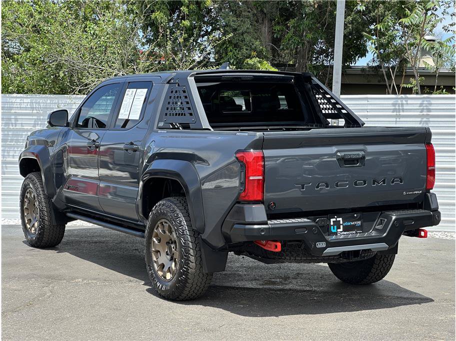 Used 2024 Toyota Tacoma 4x4 Double Cab Hybrid image 12
