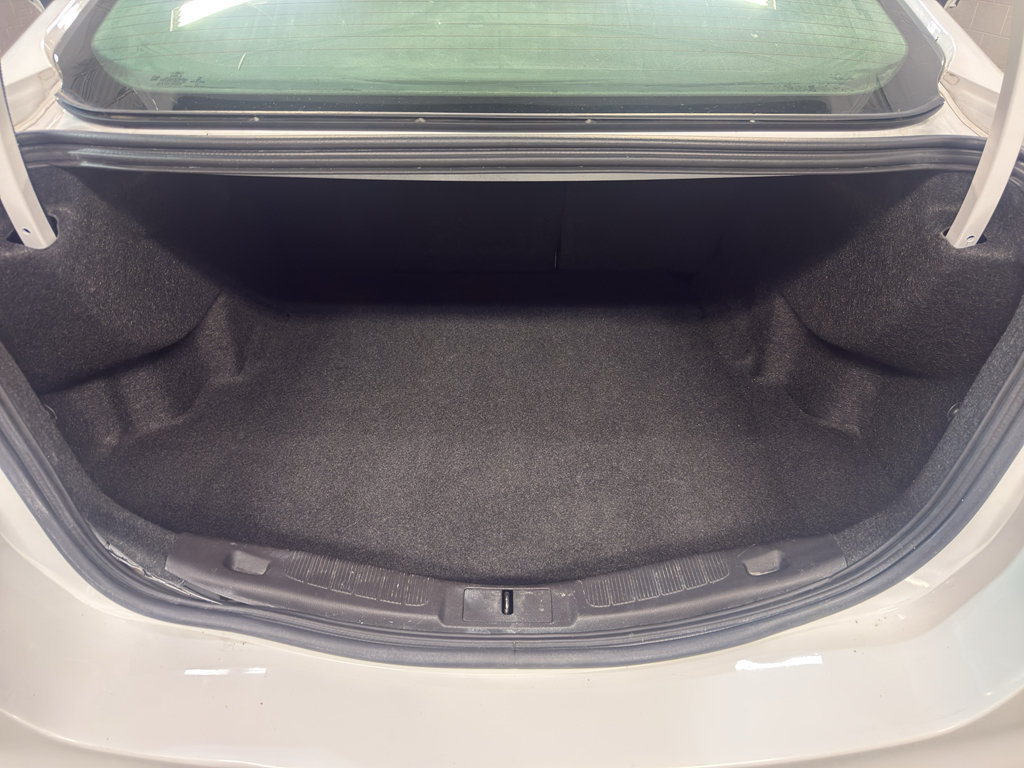 Used 2014 Ford Fusion Titanium FWD image 29
