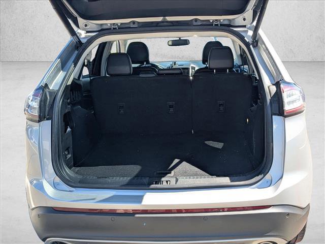 Used 2015 Ford Edge Titanium image 6