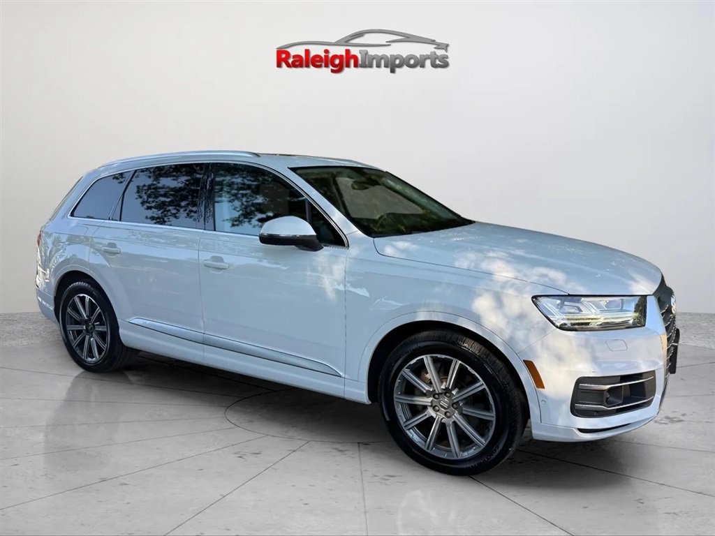 Used 2019 Audi Q7 3.0T Premium Plus w/ Premium Plus Package AWD/4WD image 6