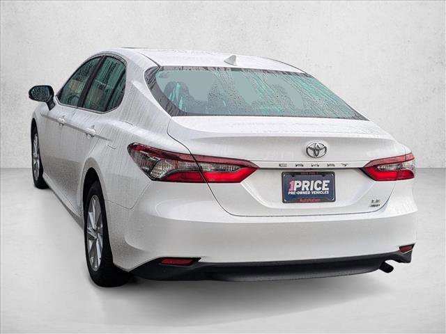 Used 2022 Toyota Camry LE w/ Cold Weather Package image 8