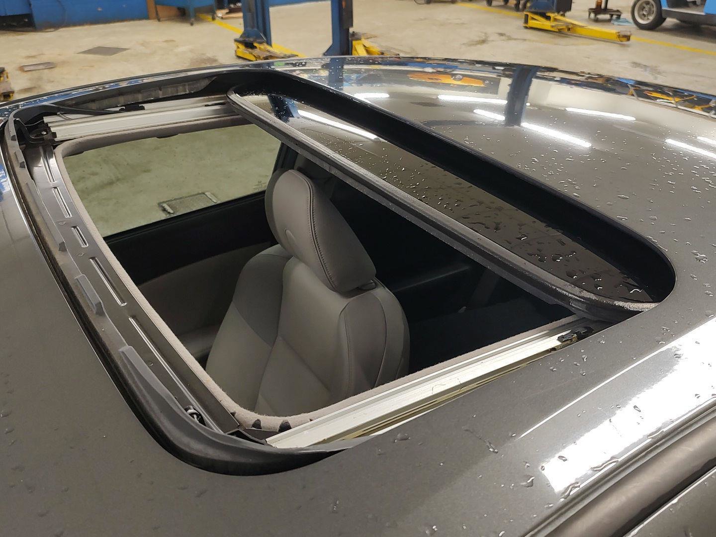 Used 2012 Honda Civic EX-L image 31