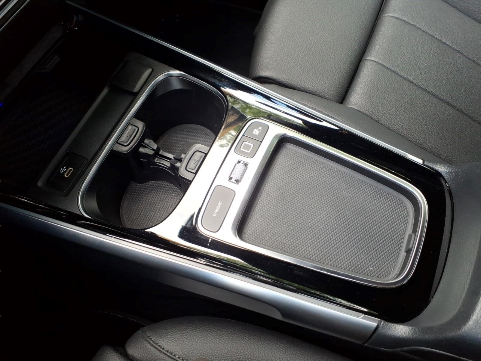 Certified 2025 Mercedes-Benz GLB 250 4MATIC image 18