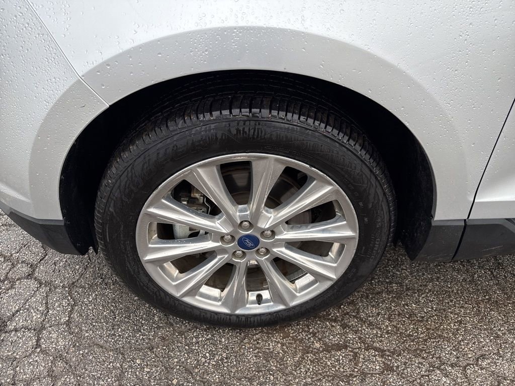 Used 2017 Ford Edge Titanium w/ Equipment Group 301A image 24