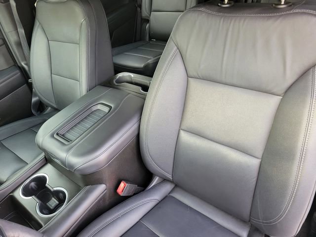 Used 2022 Chevrolet Tahoe Z71 w/ Luxury Package image 11