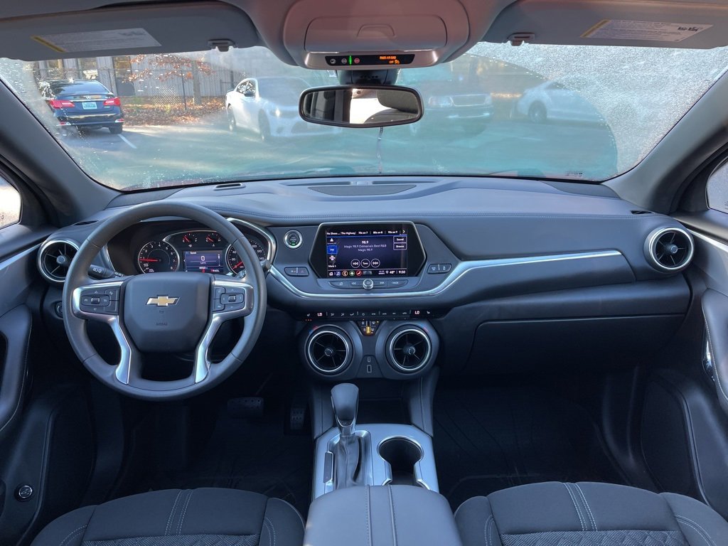 Used 2021 Chevrolet Blazer LT image 9