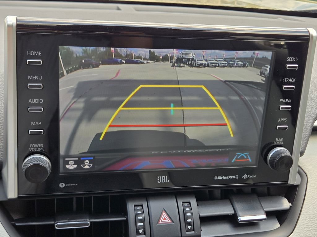 Used 2022 Toyota RAV4 XLE Premium image 25