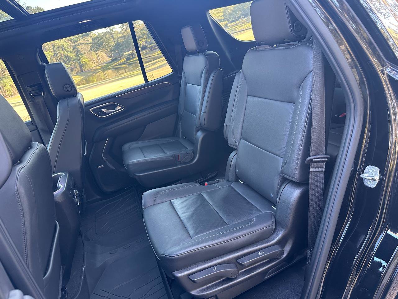 Used 2021 Chevrolet Tahoe LT w/ LT Signature Package image 18