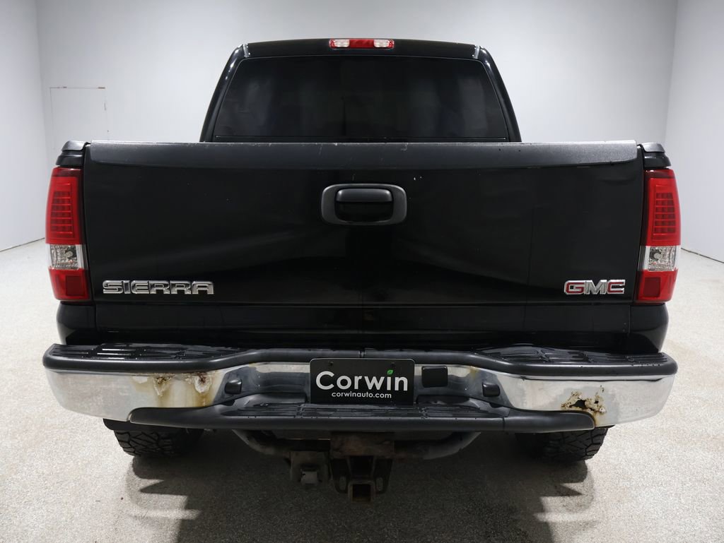 Used 2006 GMC Sierra 1500 SLT w/ Light Duty Power Package image 3