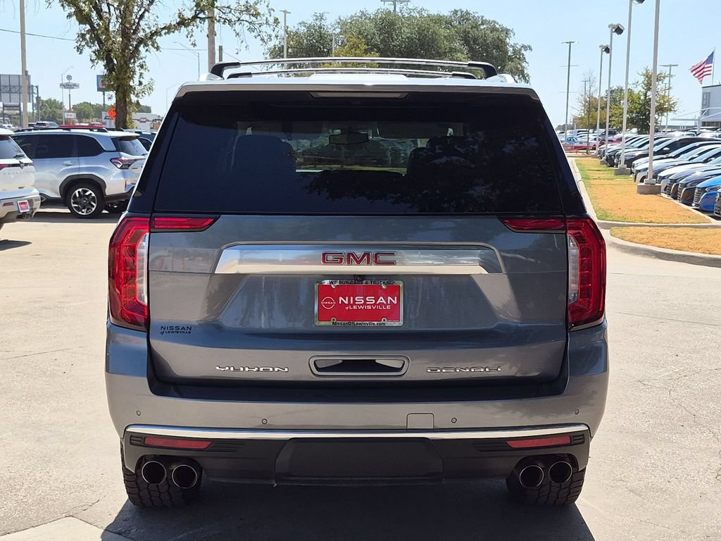 Used 2022 GMC Yukon Denali RWD image 7