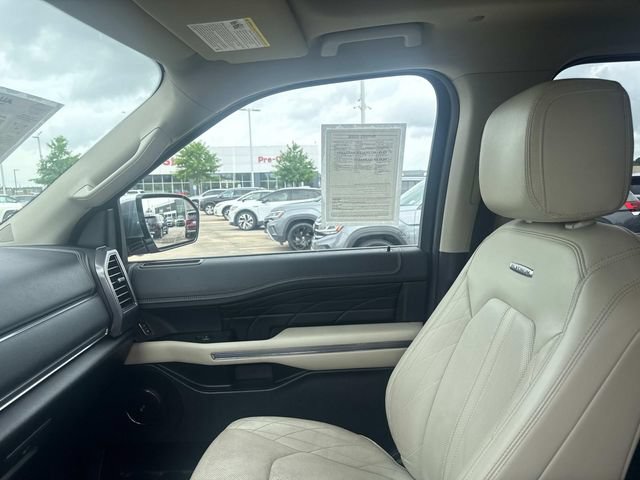 Used 2019 Ford Expedition Max Platinum RWD image 25