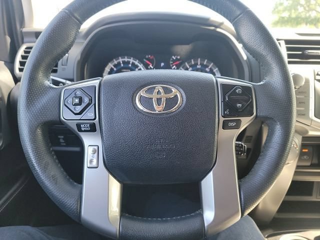 Used 2017 Toyota 4Runner SR5 Premium AWD/4WD image 13