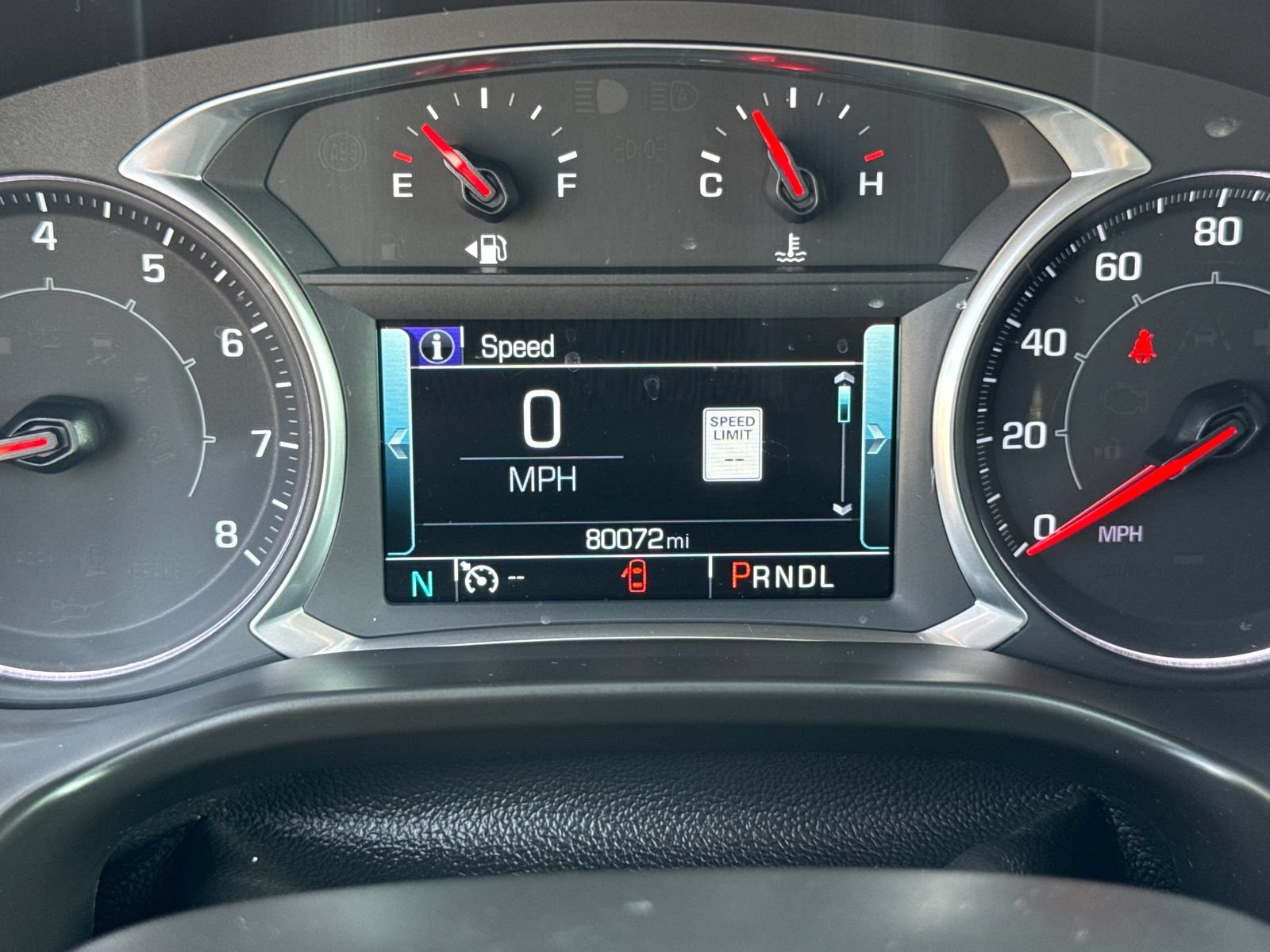 Used 2019 GMC Acadia SLT FWD image 17