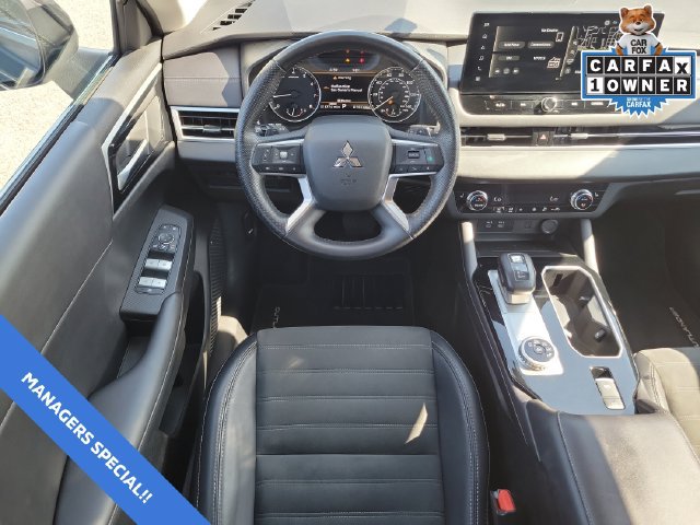 Used 2025 Mitsubishi Outlander SE FWD image 16