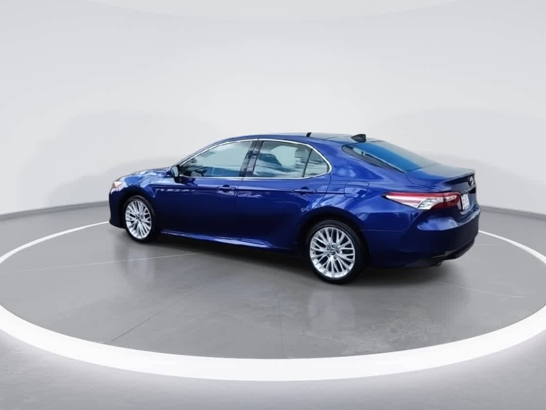 Certified 2018 Toyota Camry XLE w/ Driver Assist Package FWD image 6