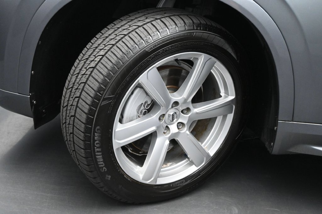 Used 2020 Volvo XC90 T6 Momentum AWD/4WD image 20