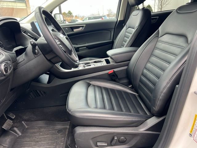 Used 2023 Ford Edge SEL w/ Convenience Package image 23