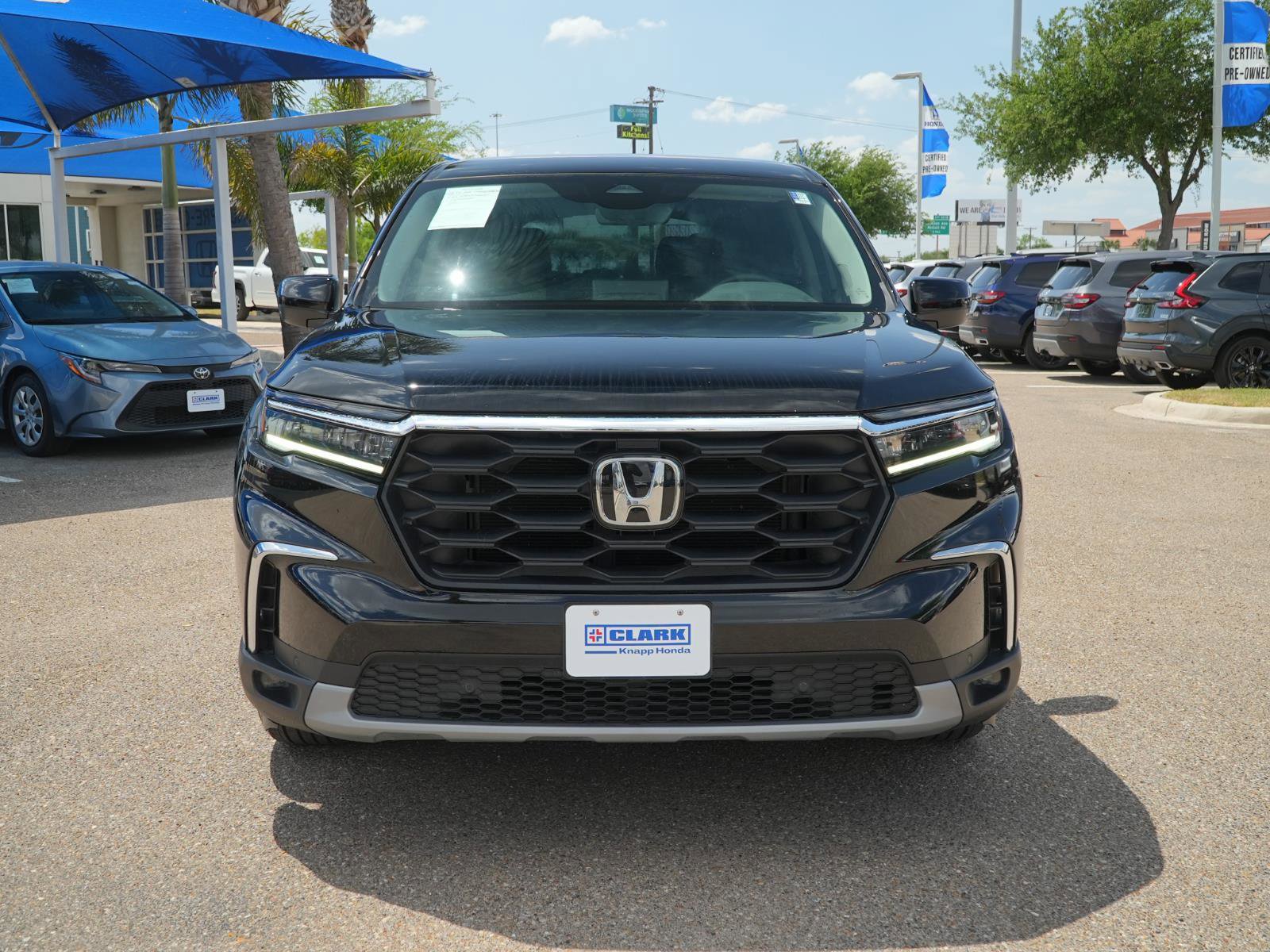 Used 2024 Honda Pilot EX-L image 2