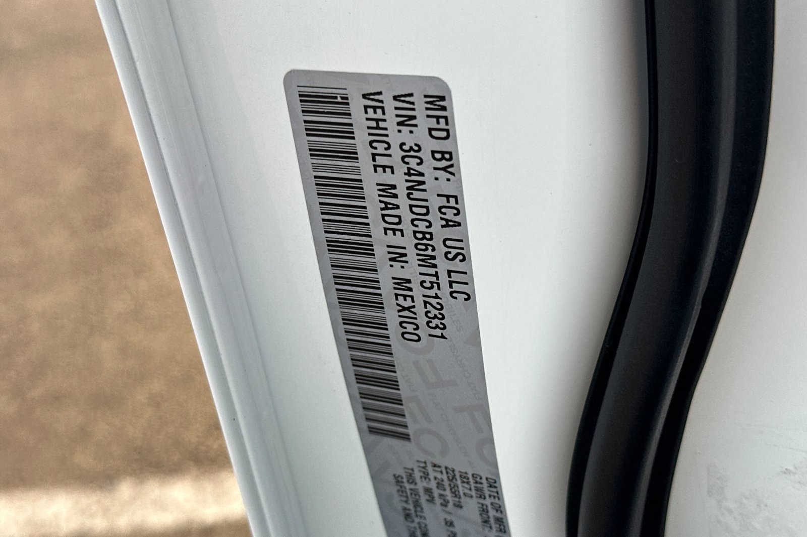 Used 2021 Jeep Compass Limited image 34