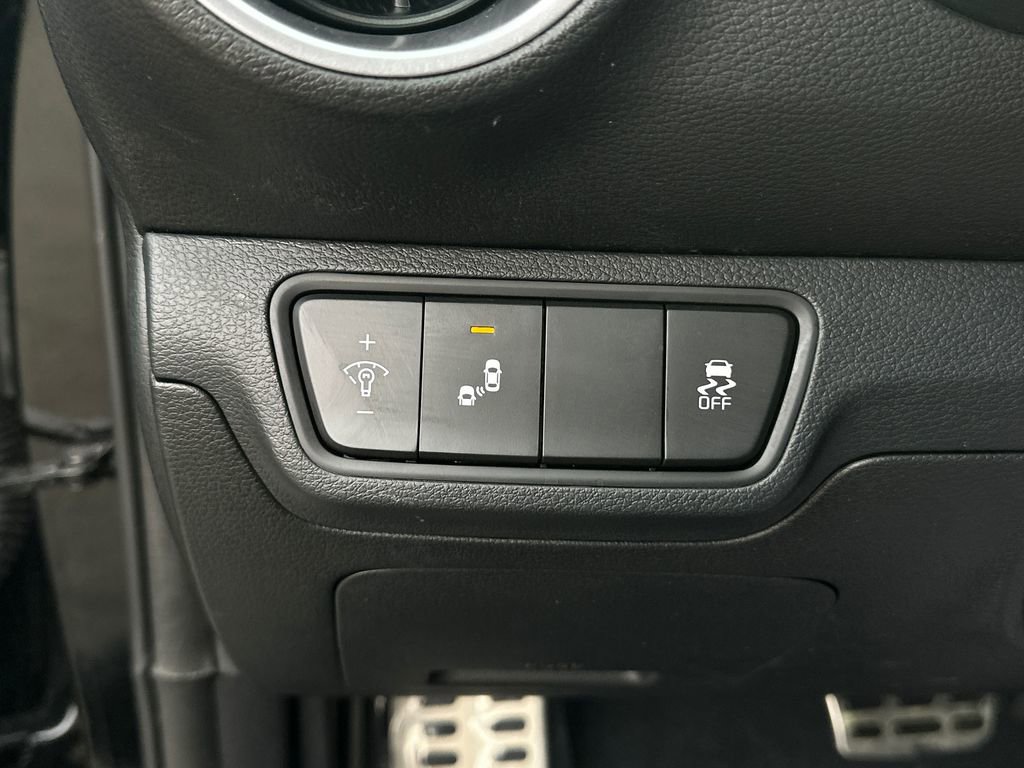 Certified 2023 Kia Forte GT-Line w/ GT-Line Premium Package FWD image 21