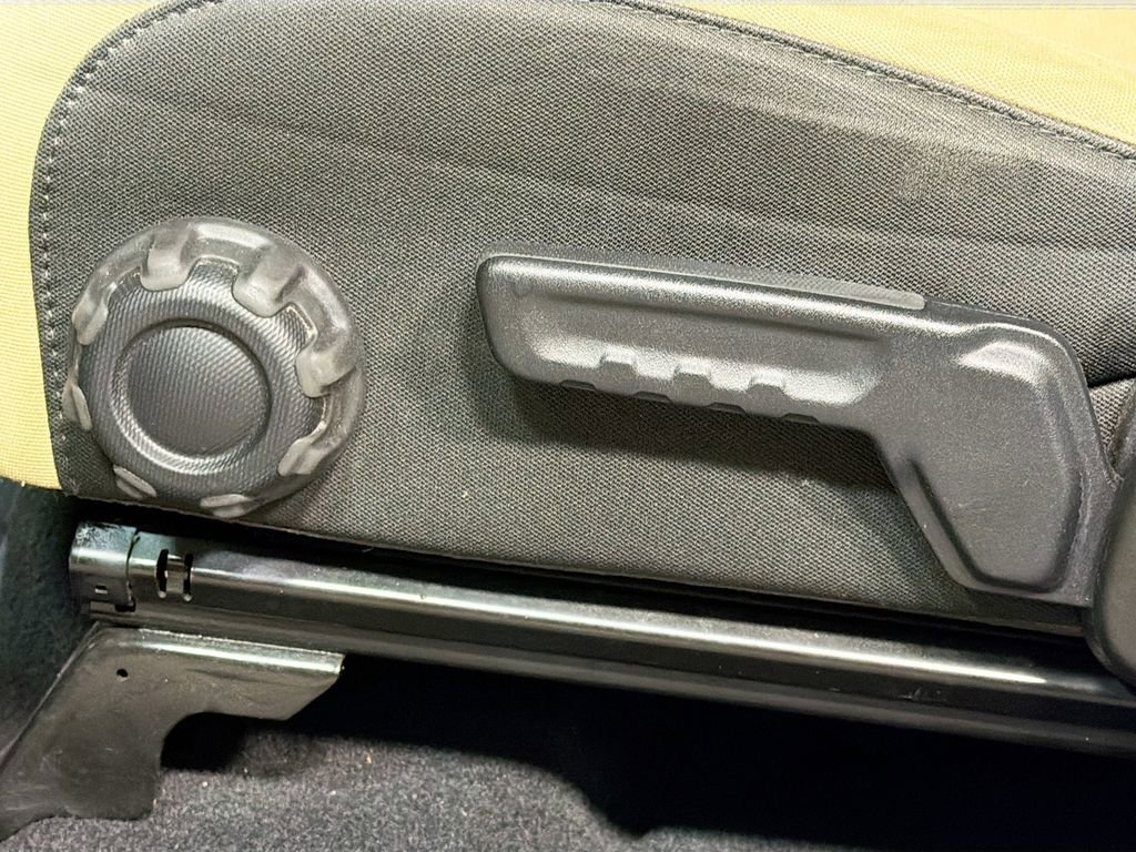 Used 2023 Jeep Gladiator Overland image 24