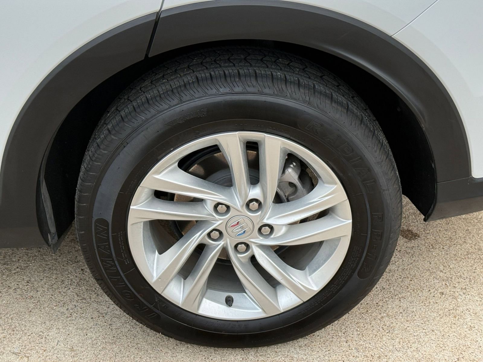 Used 2025 Buick Envista Preferred image 30