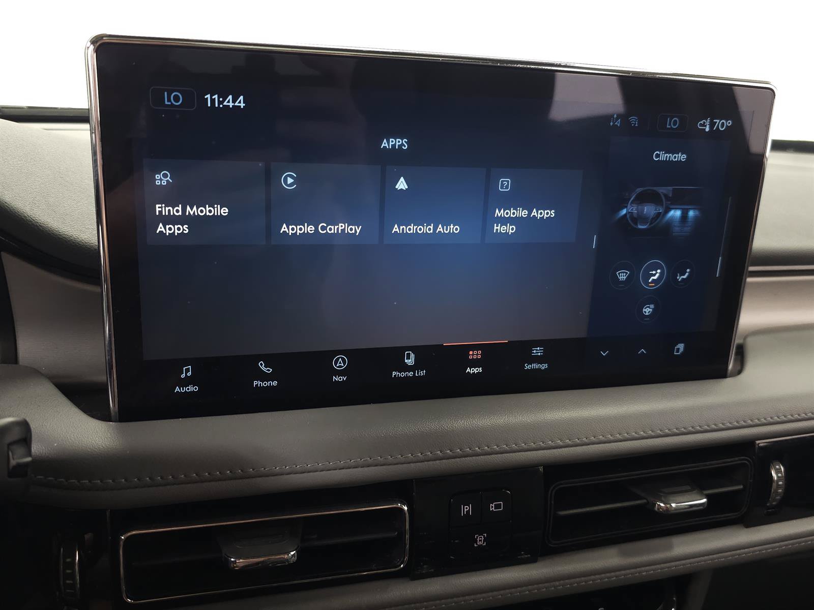 Used 2023 Lincoln Nautilus Reserve AWD/4WD image 23