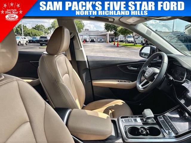 Used 2025 Audi Q8 Premium Plus AWD/4WD image 18