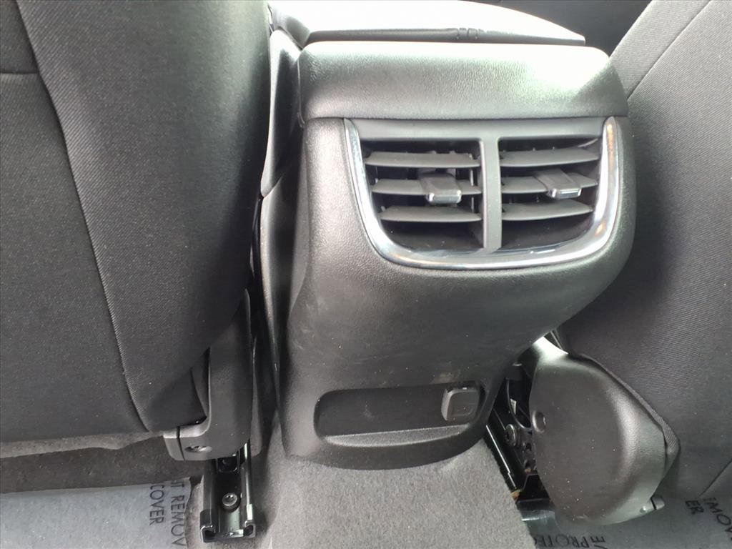 Used 2025 Chevrolet Malibu LT FWD image 27