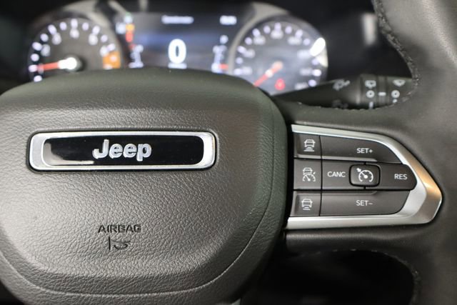 Used 2023 Jeep Compass Limited image 10