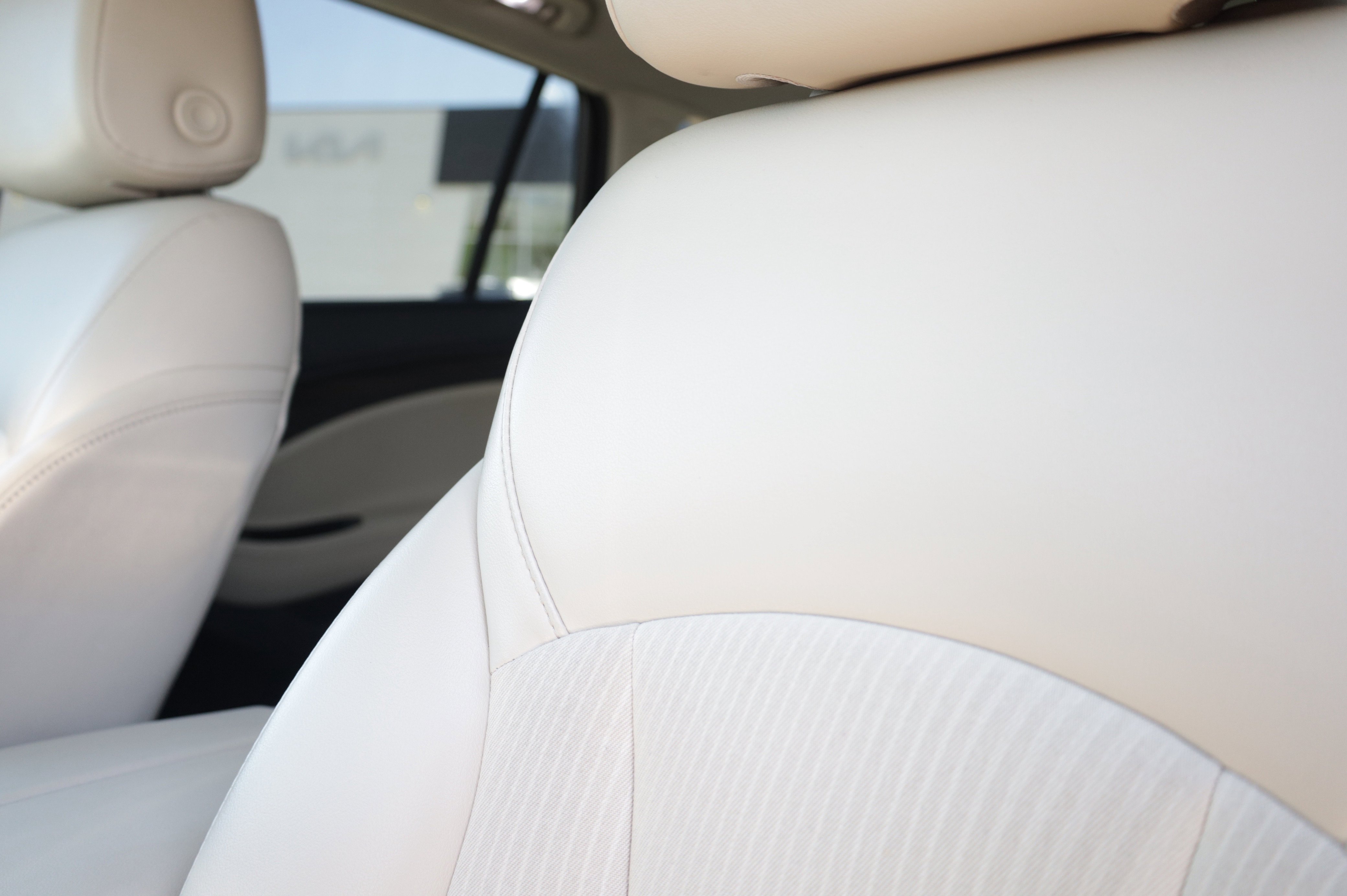 Used 2020 Buick Envision Preferred FWD image 15