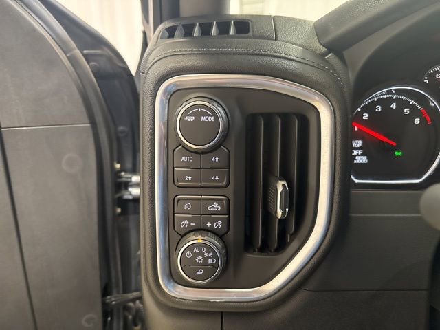 Used 2021 Chevrolet Silverado 1500 LT Trail Boss w/ Safety Package image 16