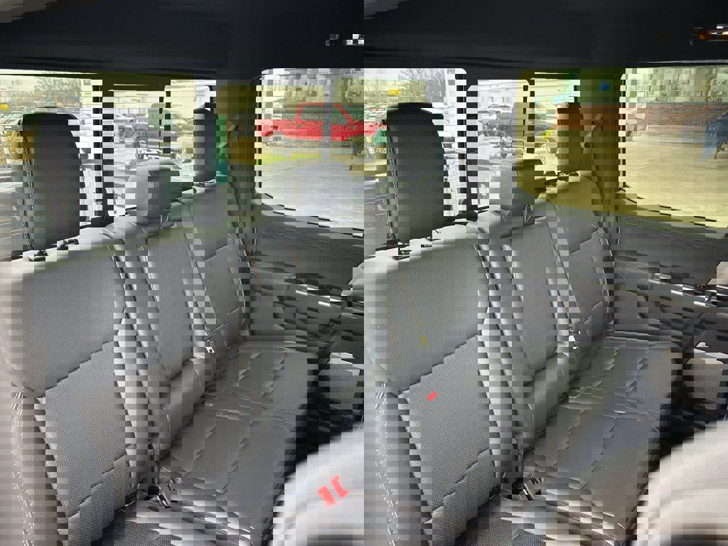 New 2025 Ford F150 Lariat w/ Equipment Group 501A Mid image 40