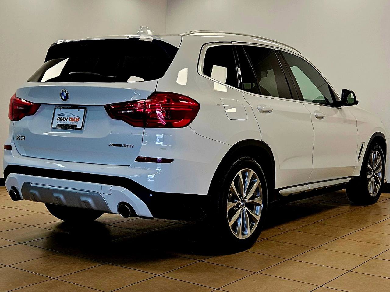 Used 2019 BMW X3 xDrive30i w/ Driving Assistance Package image 4