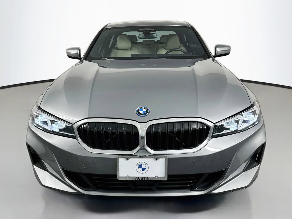 Certified 2024 BMW 330e w/ Premium Package RWD image 2