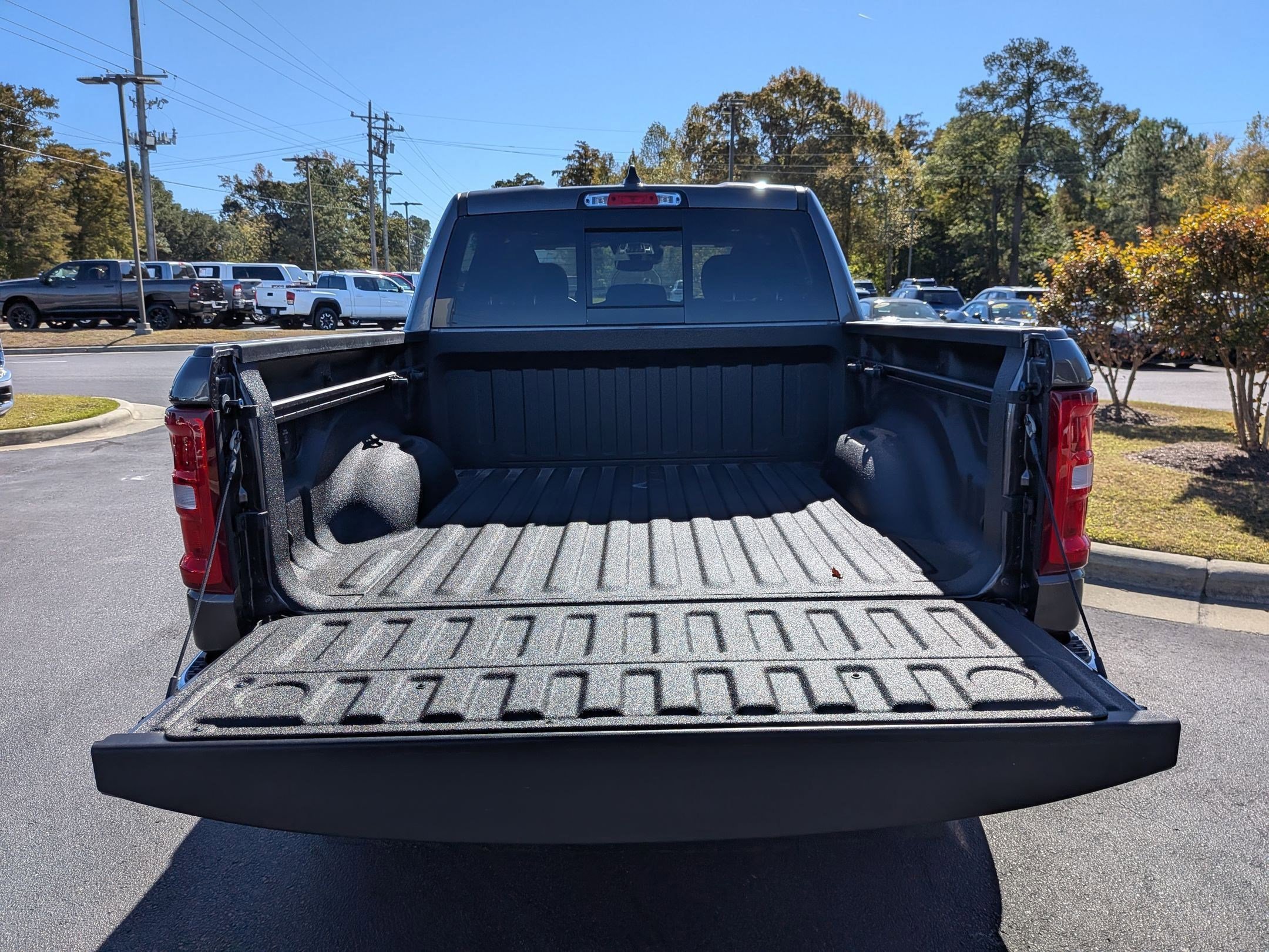 New 2026 RAM 1500 Big Horn AWD/4WD image 32