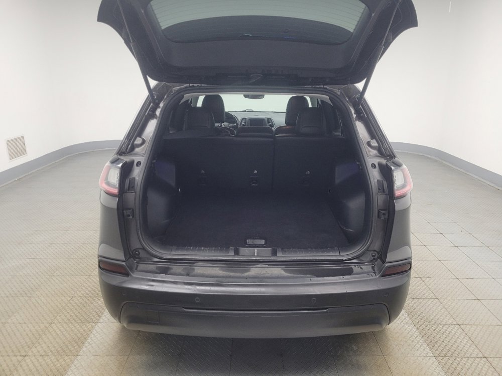 Used 2021 Jeep Cherokee Latitude Plus image 29